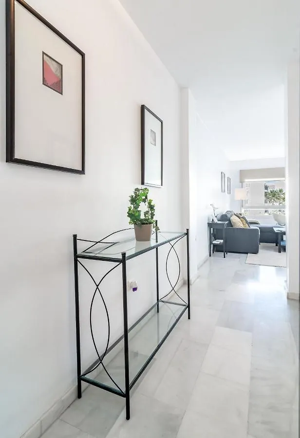 Pr45- Beach Front Apartment Puerto Banus Marbella